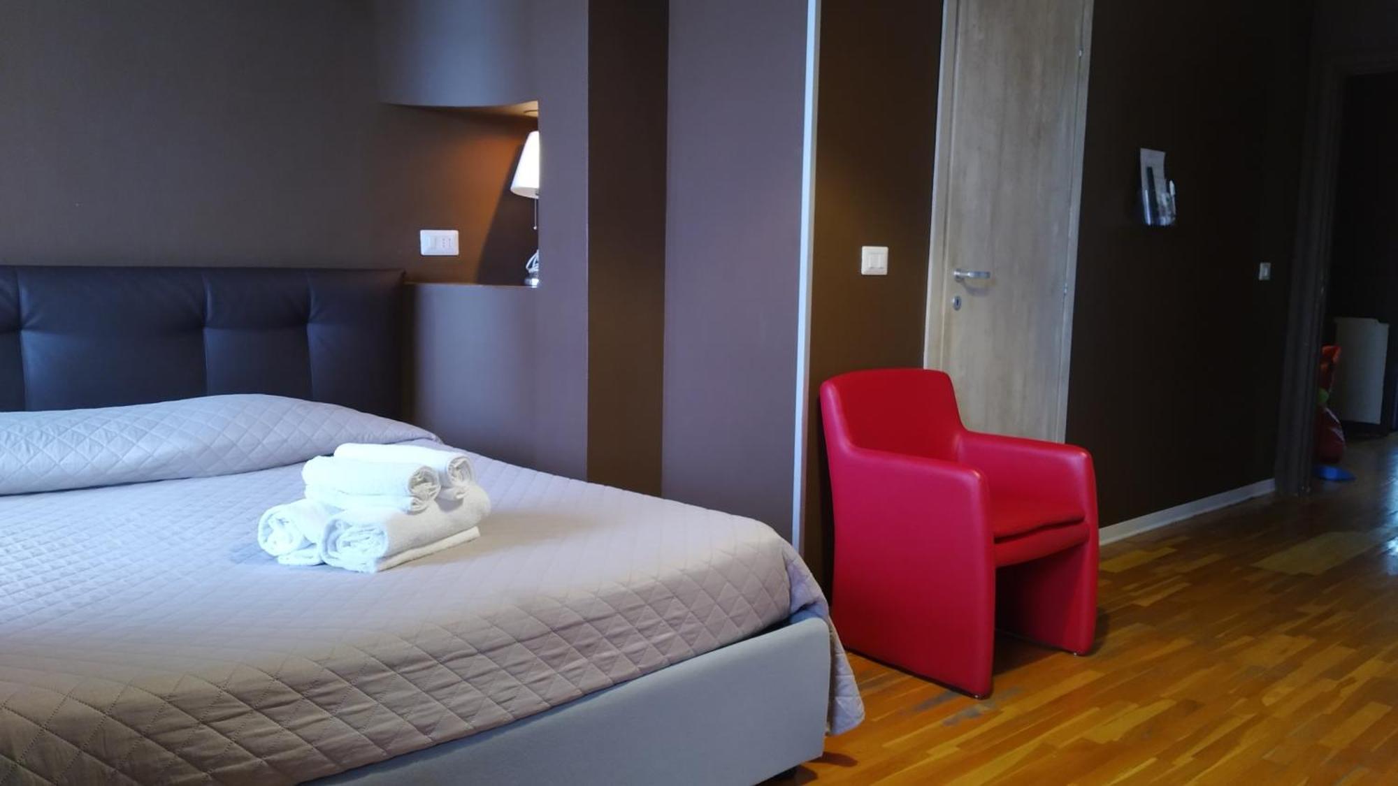 Pensión Cconforthotels R&b Dolci Emozioni